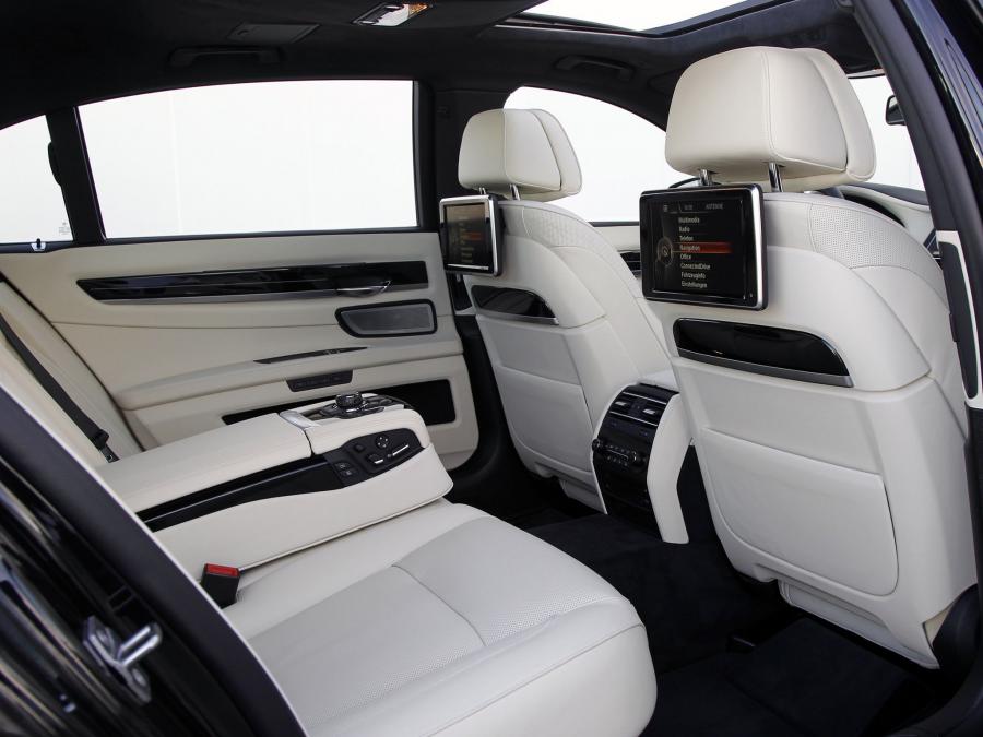  BMW 760Li 2012 года  (фото 9 из 10)